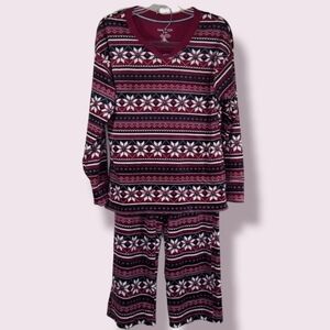 Nautica Graphic Pattern Women's 2 pc Fleece Pajamas
